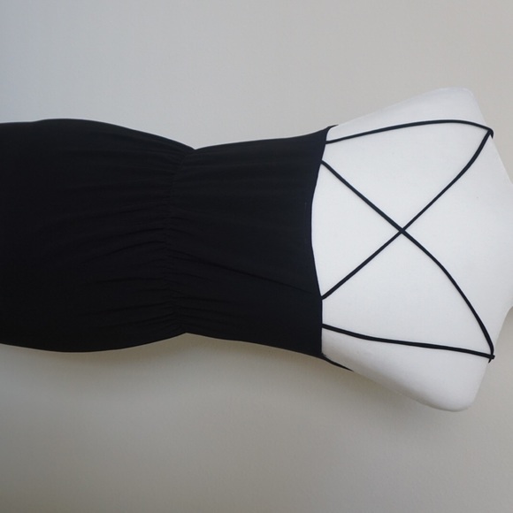 Black evening dress - Picture 4 of 4